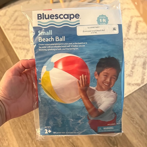 NWT SMALL BEACH BALL - Picture 1 of 4
